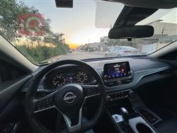 نيسان ألتيما